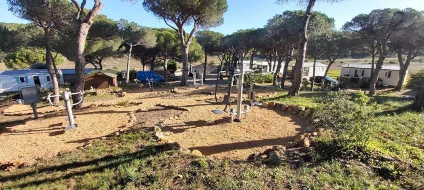 Camping 3 Etoiles - Piscine - Ccbb0Gd Bizanet Buitenkant foto